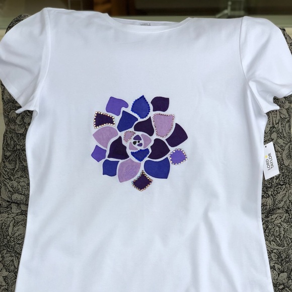 Hand Painted & designed T-shirt - Picture 1 of 4